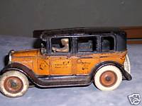 BANK,ARCADE CAST IRON "YELLOW CAB" W/DRIVER ORIG ANTIQ